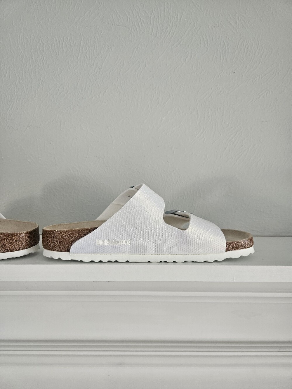 NWT Birkenstock Arizona Sandals- Shiny Lizard White With Silver Buckles - Picture 10 of 12